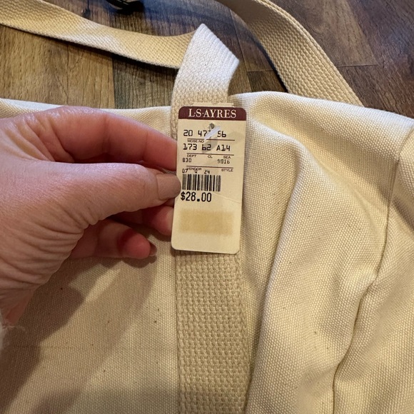 Vintage Dead Stock Amanda Smith Duffle - Picture 8 of 10